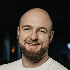 Олег Сухоносик